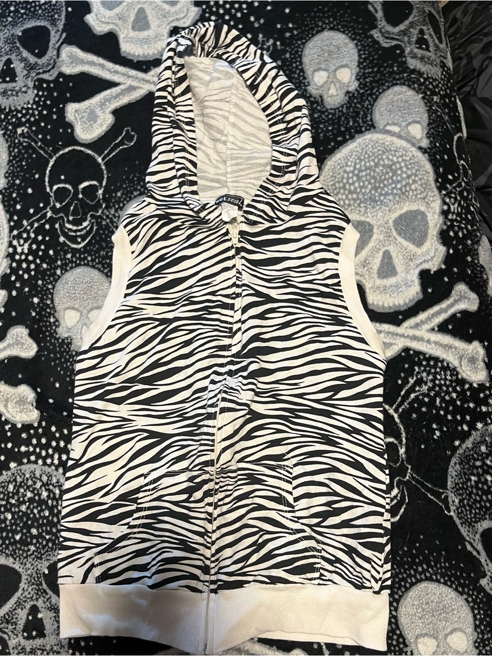 Vintage Scene Wet Seal Y2K Zebra Print Sleeveless Hoodie Vest Zip Up M